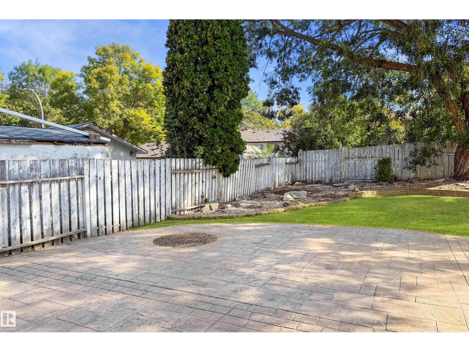 16 Graham Av, St. Albert, Alberta  T8N 1T6 - Photo 41 - E4461320