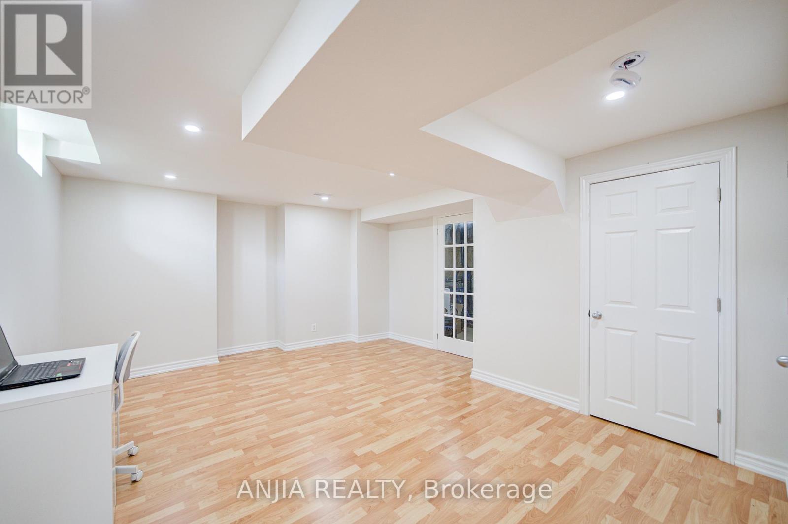 4 James Ratcliff Avenue, Whitchurch-Stouffville, Ontario  L4A 1P2 - Photo 39 - N12451818