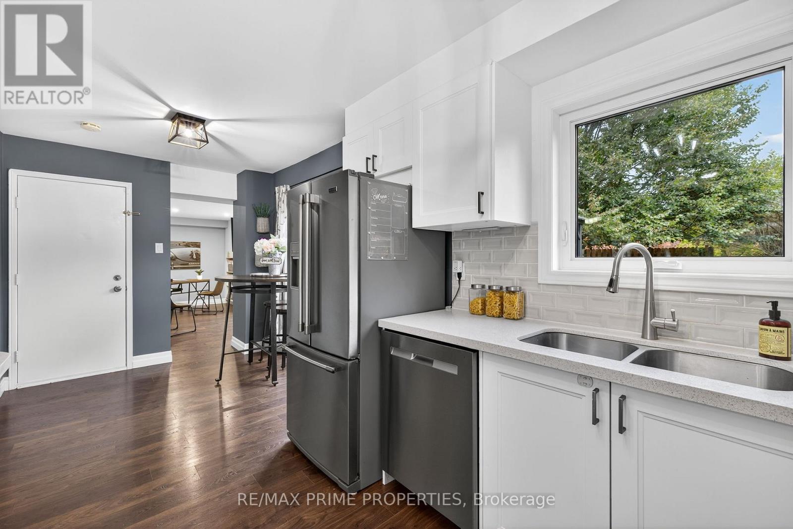 169 King Street, East Gwillimbury, Ontario  L0G 1M0 - Photo 13 - N12451858
