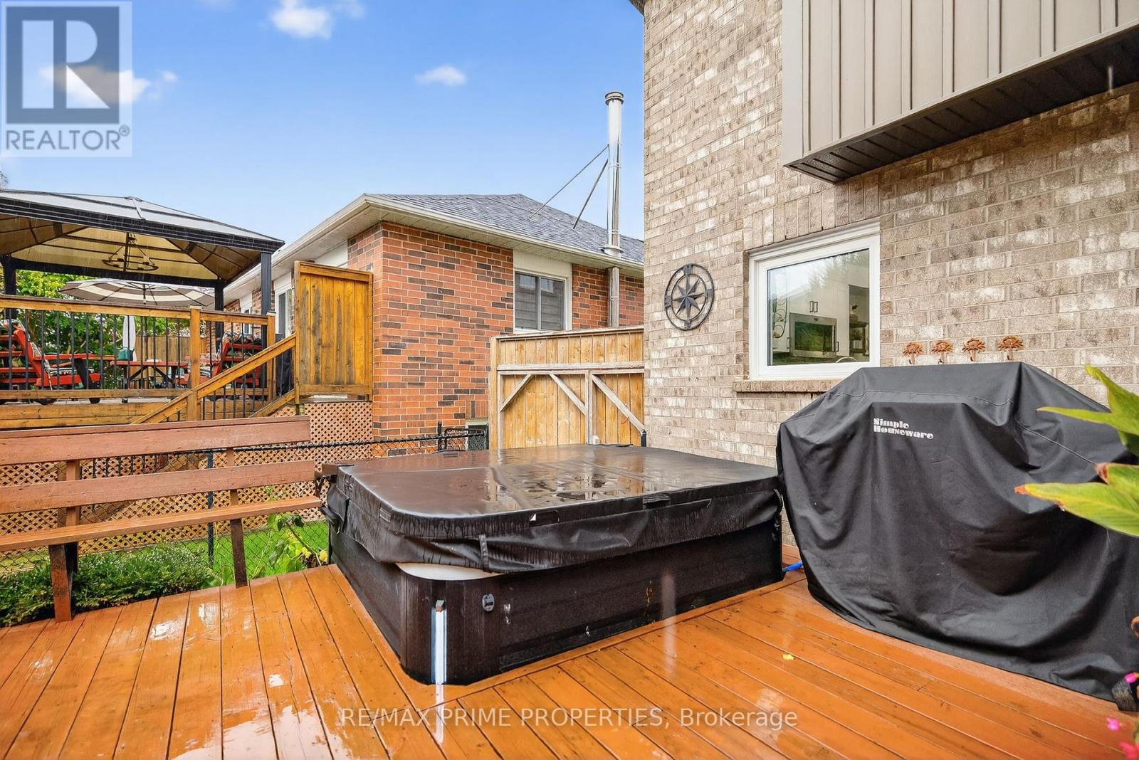 169 King Street, East Gwillimbury, Ontario  L0G 1M0 - Photo 30 - N12451858