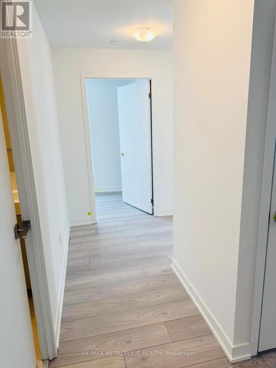 1115 - 10 Abeja Street, Vaughan, Ontario  L4K 0R4 - Photo 10 - N12451876