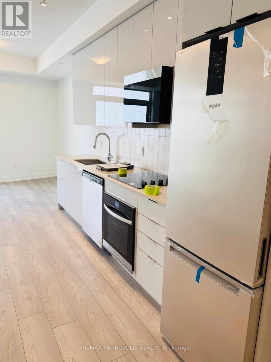 1115 - 10 Abeja Street, Vaughan, Ontario  L4K 0R4 - Photo 2 - N12451876