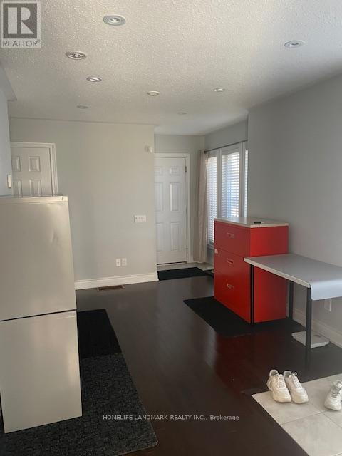 2 Percy Reesor Street, Markham, Ontario  L6C 0M7 - Photo 14 - N12451903