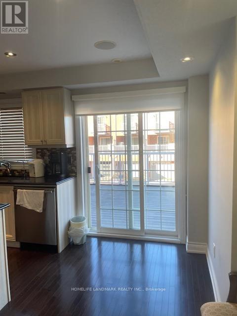 2 Percy Reesor Street, Markham, Ontario  L6C 0M7 - Photo 3 - N12451903