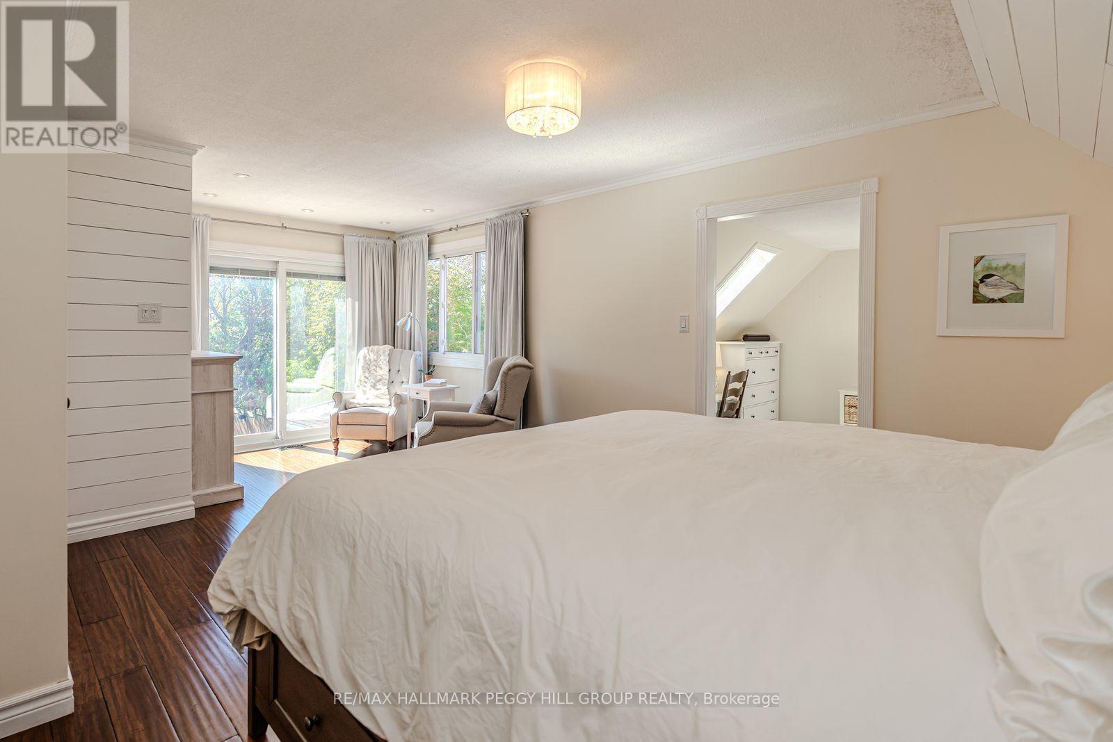 136 Oren Boulevard, Barrie (Sunnidale), Ontario  L4N 4N5 - Photo 10 - S12451852