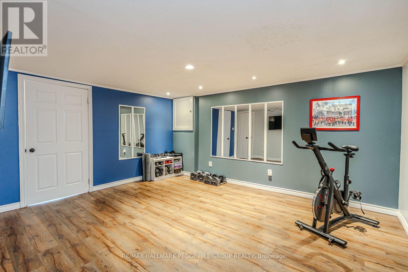136 Oren Boulevard, Barrie (Sunnidale), Ontario  L4N 4N5 - Photo 18 - S12451852