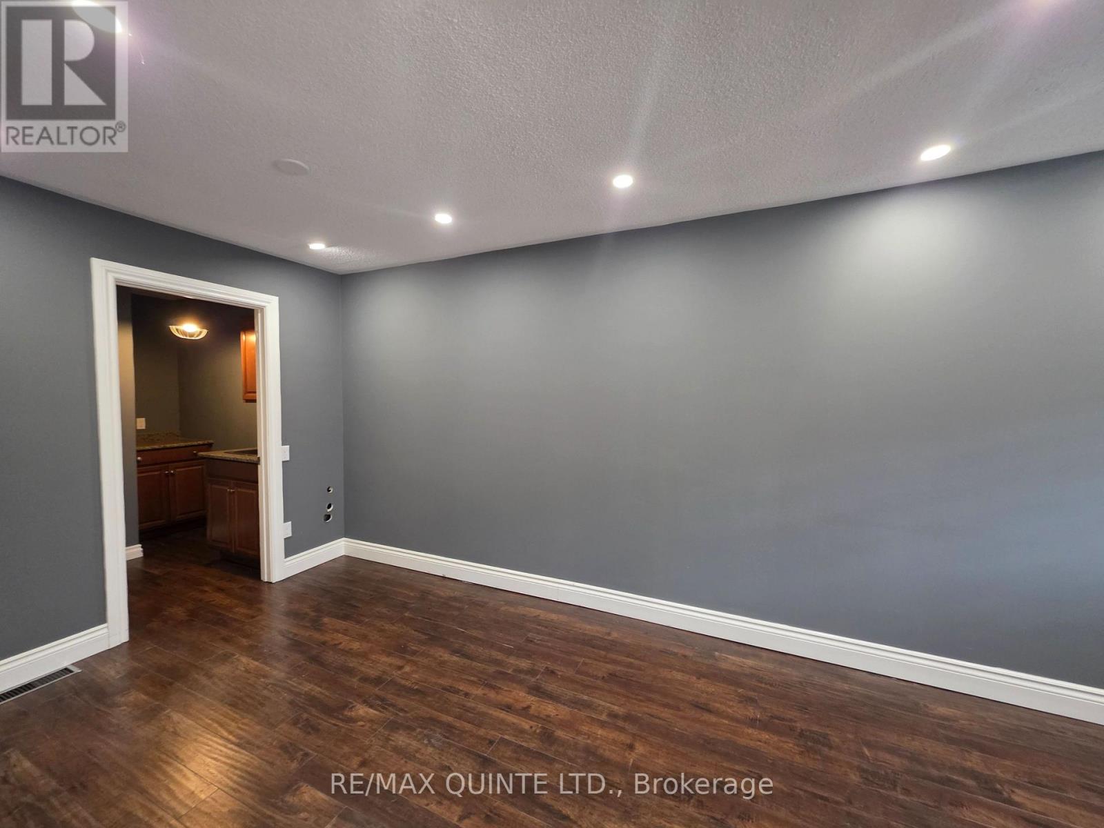 1 Mcfarland Drive, Prince Edward County, Ontario  K0K 2T0 - Photo 15 - X12450519