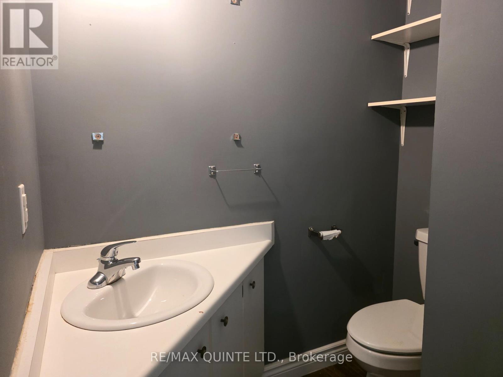 1 Mcfarland Drive, Prince Edward County, Ontario  K0K 2T0 - Photo 19 - X12450519