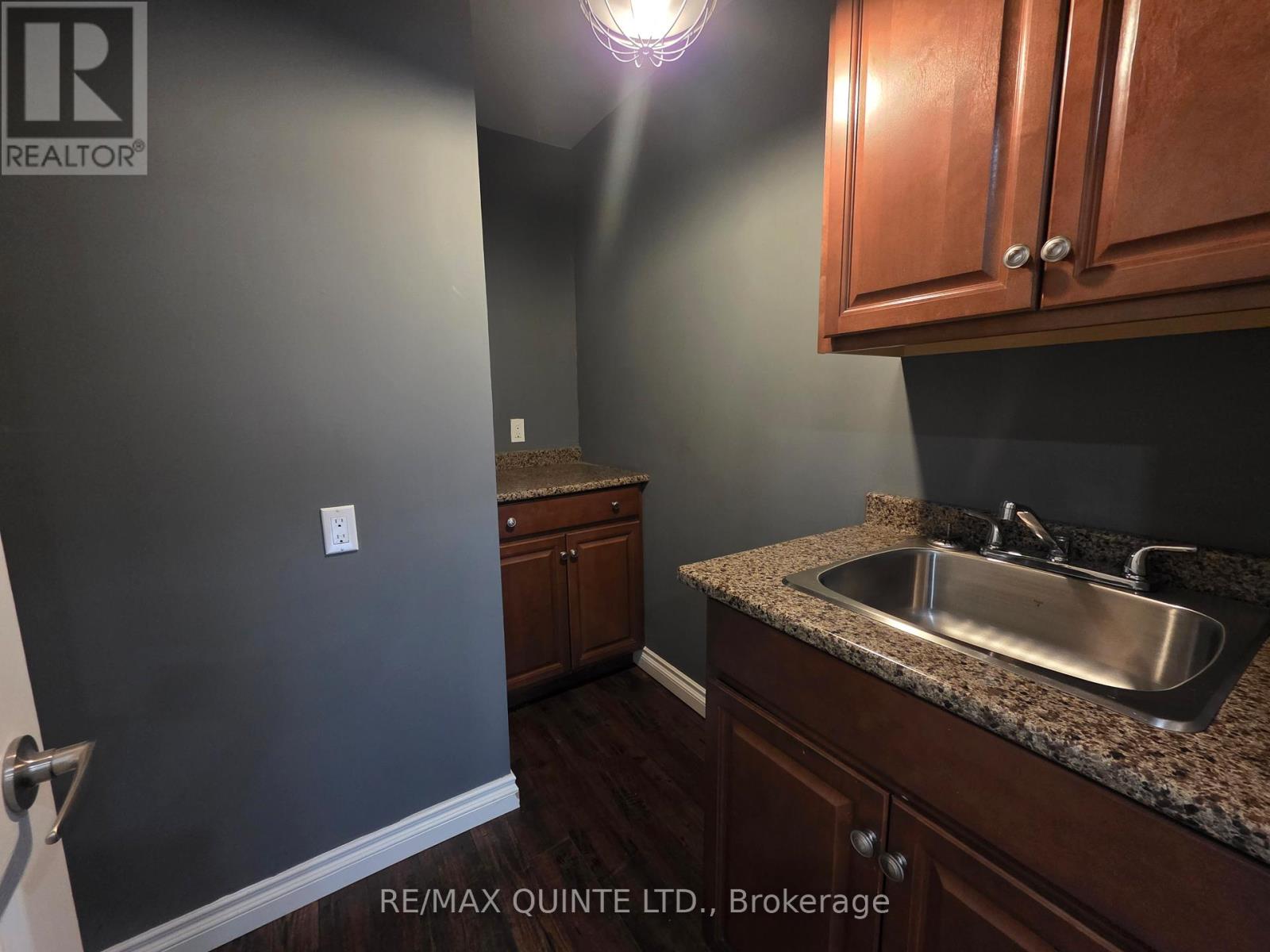 1 Mcfarland Drive, Prince Edward County, Ontario  K0K 2T0 - Photo 16 - X12450519
