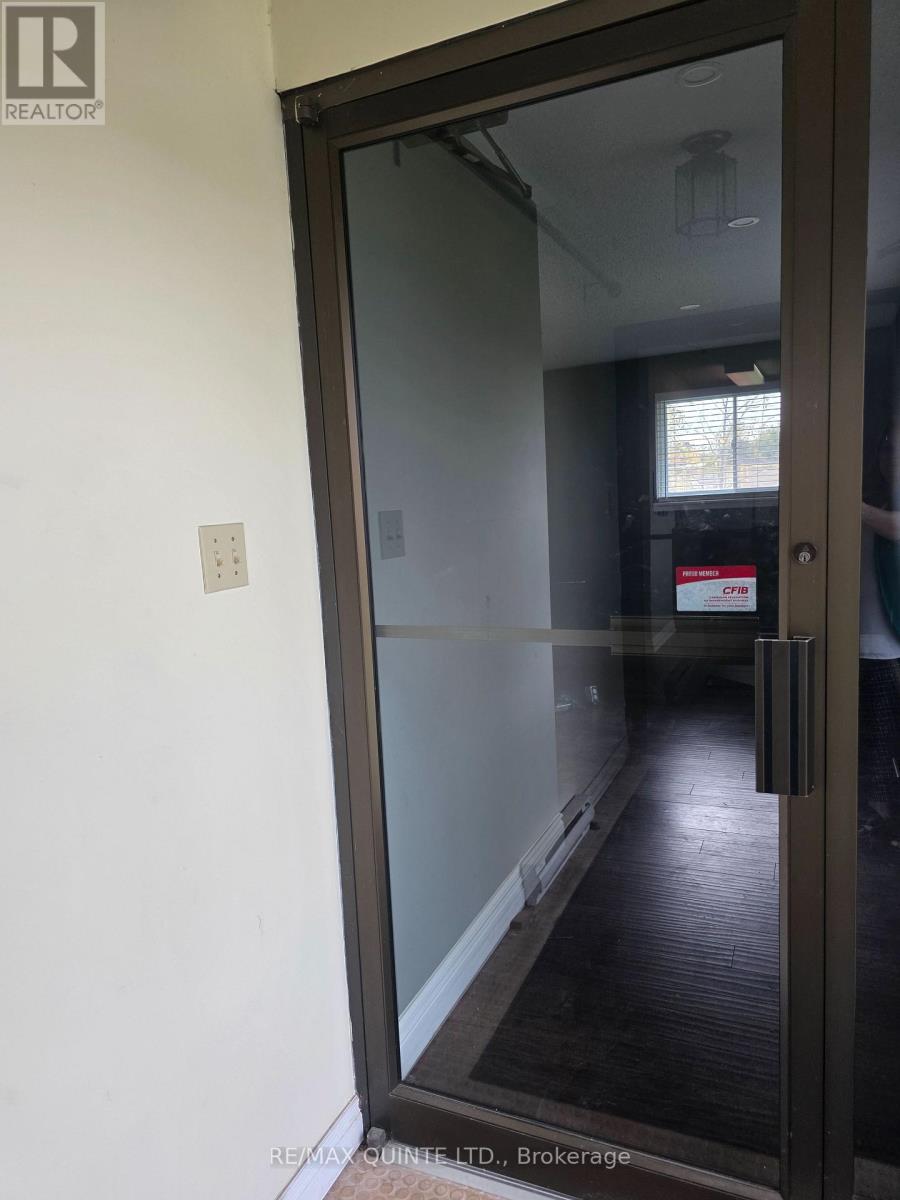 1 Mcfarland Drive, Prince Edward County, Ontario  K0K 2T0 - Photo 20 - X12450519