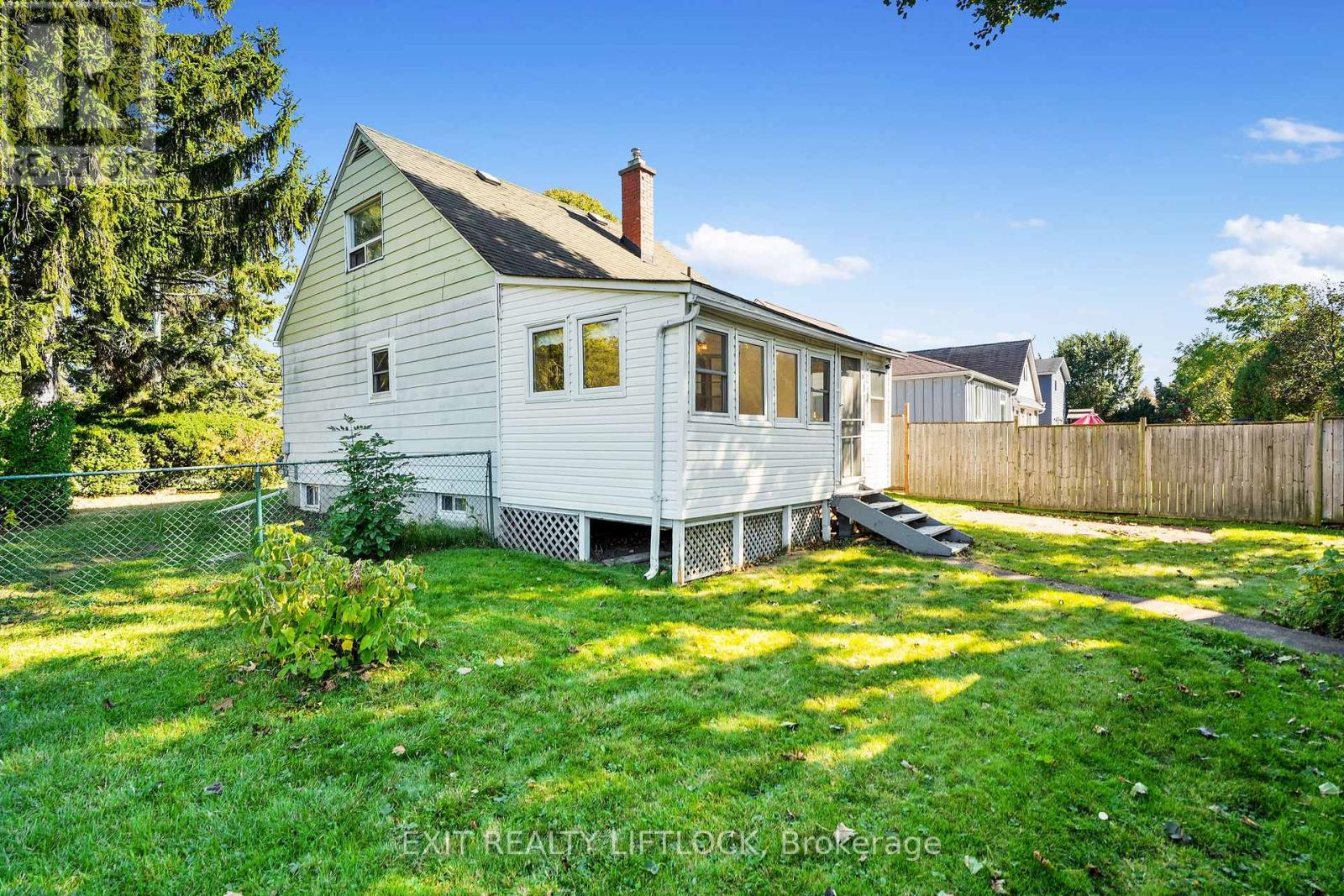 219 Burnham Street, Cobourg, Ontario  K9A 2W5 - Photo 42 - X12451589