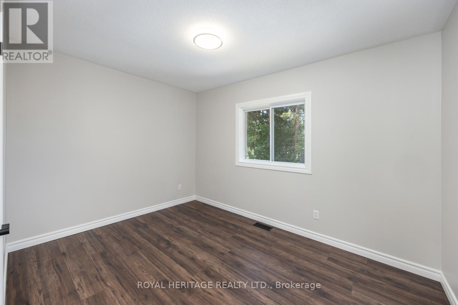 71 Kate Aitken Crescent, New Tecumseth, Ontario  L0G 1A0 - Photo 20 - N12451566