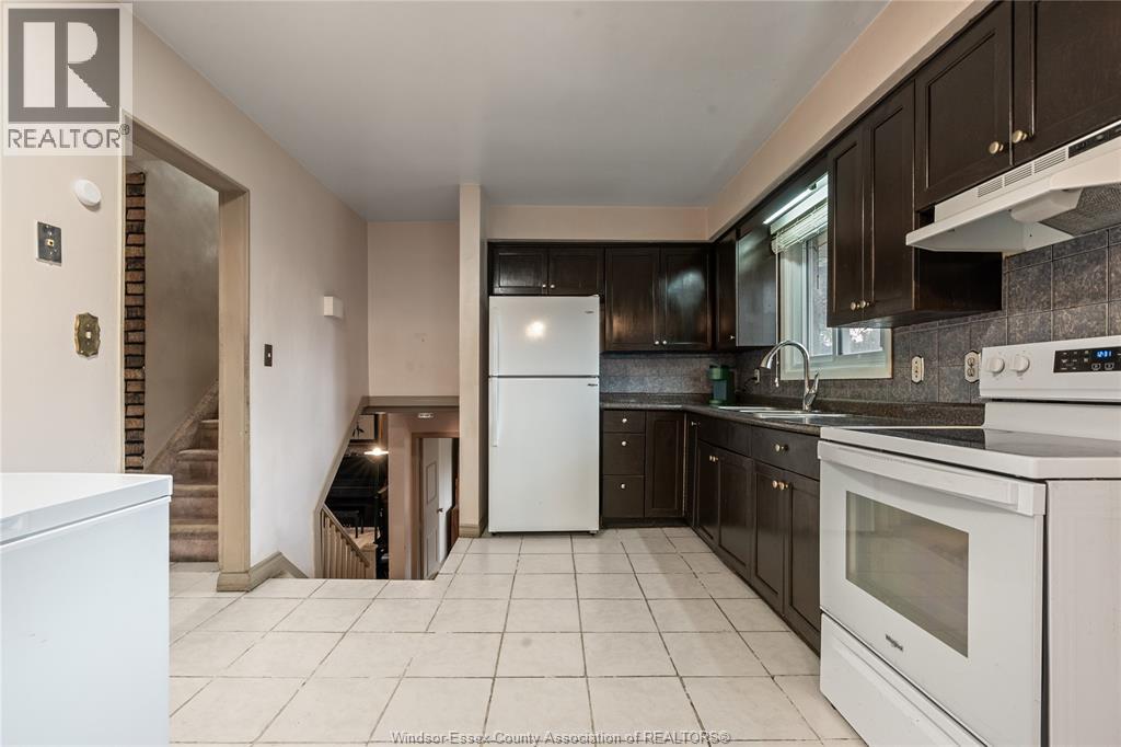 2915 St. Patrick's, Windsor, Ontario  N9E 3G8 - Photo 10 - 25025682