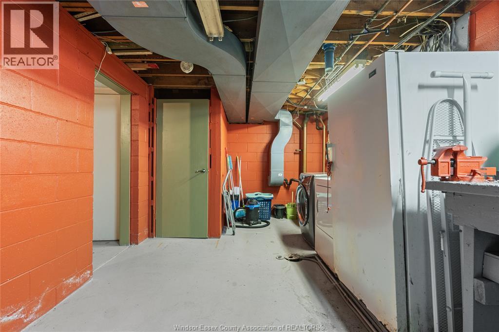 2915 St. Patrick's, Windsor, Ontario  N9E 3G8 - Photo 31 - 25025682