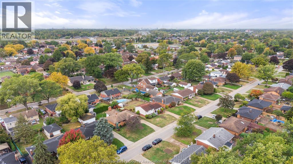2915 St. Patrick's, Windsor, Ontario  N9E 3G8 - Photo 37 - 25025682