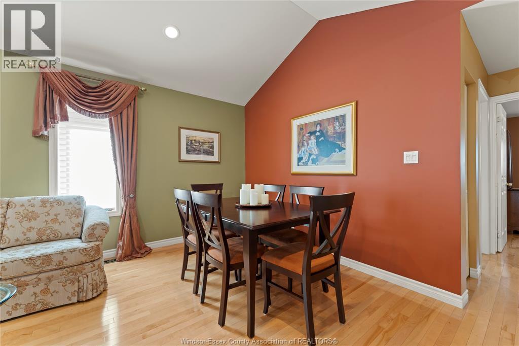11255 Timber Bay Crescent, Windsor, Ontario  N8R 2L2 - Photo 13 - 25025676