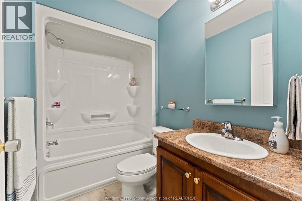 11255 Timber Bay Crescent, Windsor, Ontario  N8R 2L2 - Photo 23 - 25025676