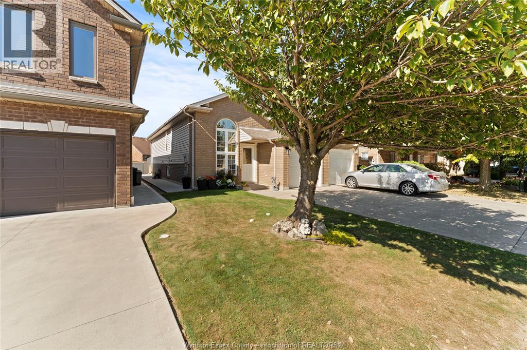11255 Timber Bay Crescent, Windsor, Ontario  N8R 2L2 - Photo 6 - 25025676