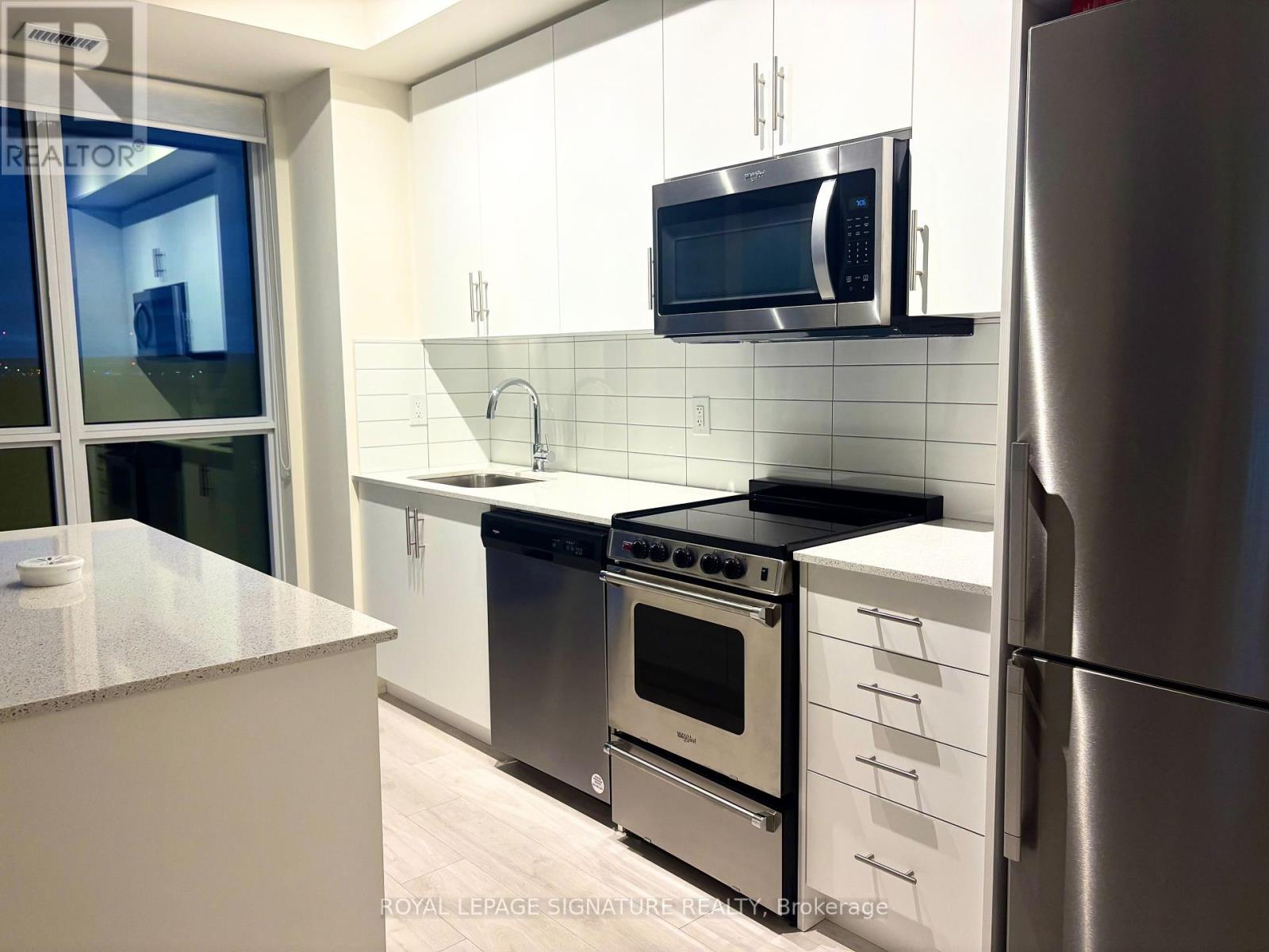 718 - 509 Dundas Street, Oakville, Ontario  L6M 4M2 - Photo 6 - W12451798