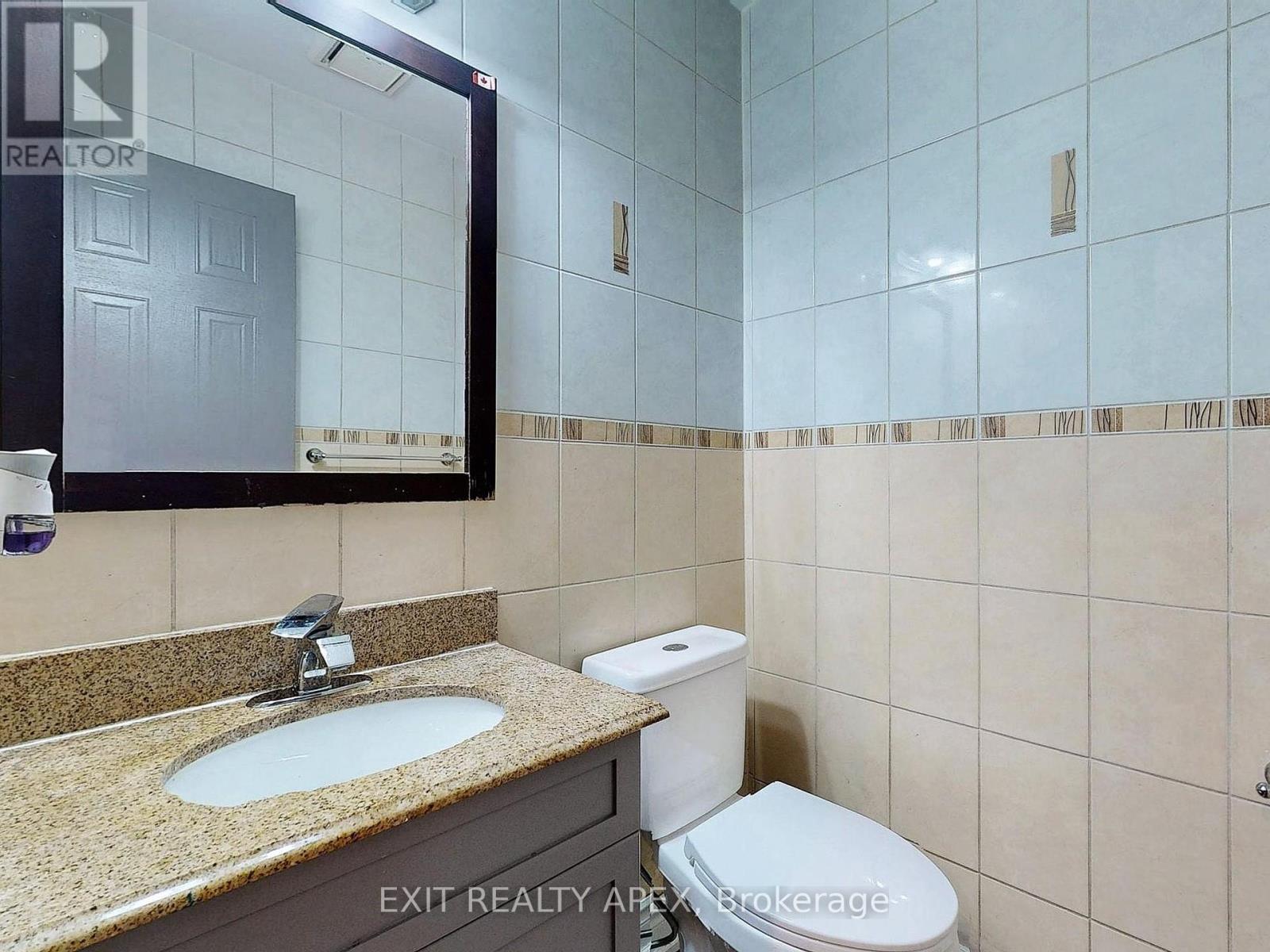 5552 Cortina Crescent, Mississauga, Ontario  L4Z 3R2 - Photo 13 - W12451804