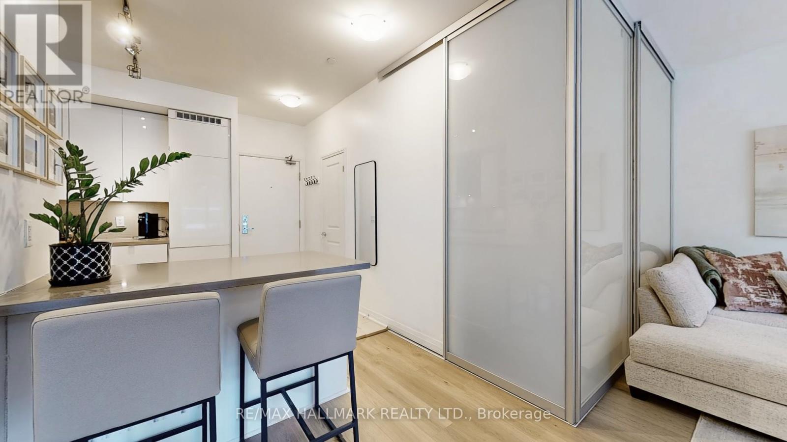 1008 - 60 Annie Craig Drive, Toronto (Mimico), Ontario  M8V 1A1 - Photo 15 - W12451811
