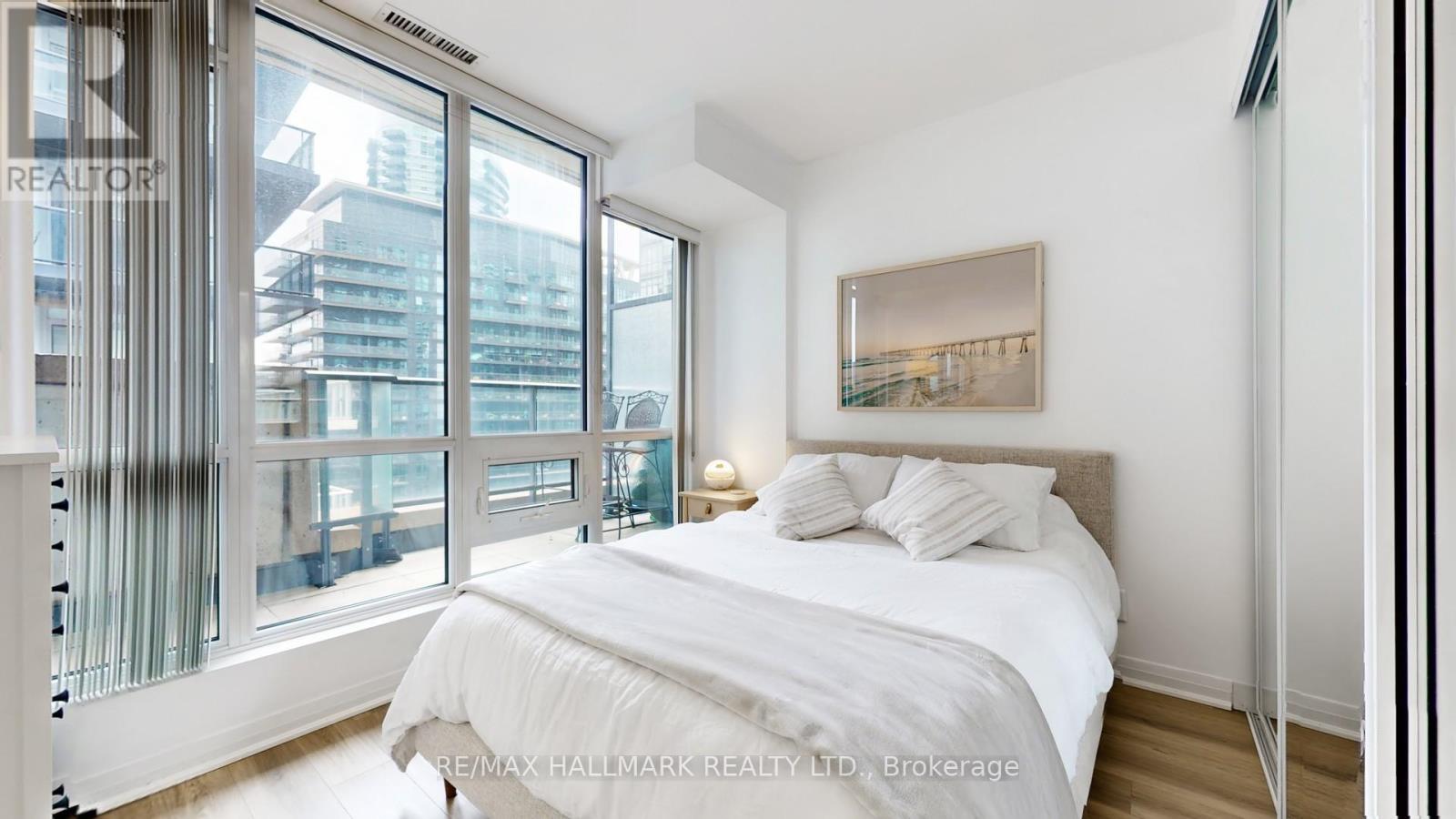 1008 - 60 Annie Craig Drive, Toronto (Mimico), Ontario  M8V 1A1 - Photo 21 - W12451811