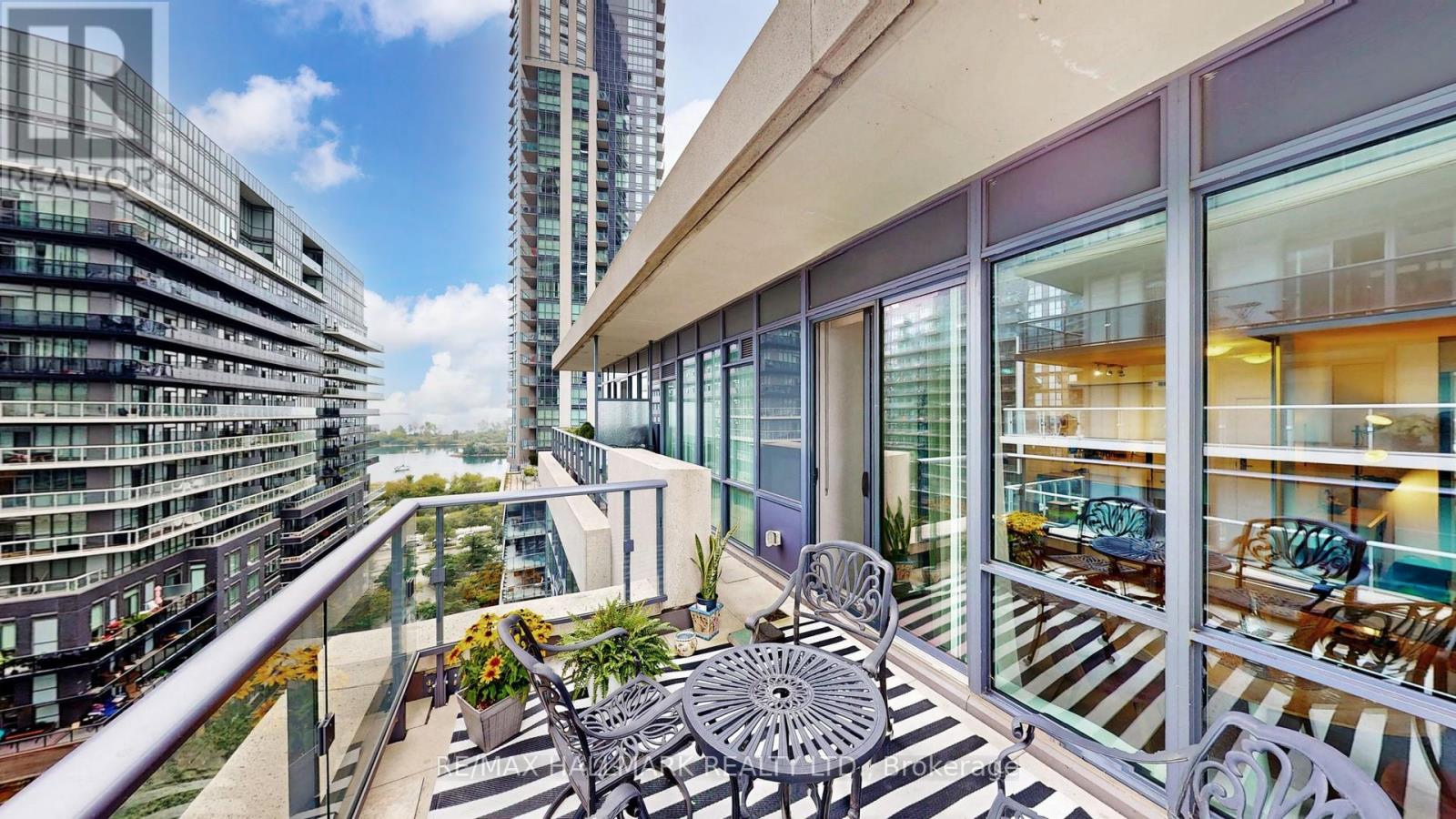 1008 - 60 Annie Craig Drive, Toronto (Mimico), Ontario  M8V 1A1 - Photo 37 - W12451811