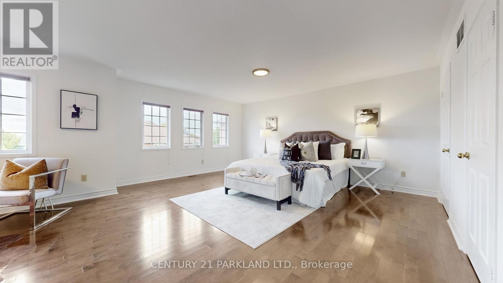 2332 Manor House Court, Mississauga, Ontario  L5M 5Y3 - Photo 28 - W12451823