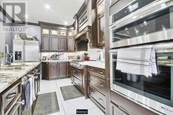 Upper - 4 Tobermory Crescent, Brampton, Ontario  L6V 4T6 - Photo 10 - W12451832