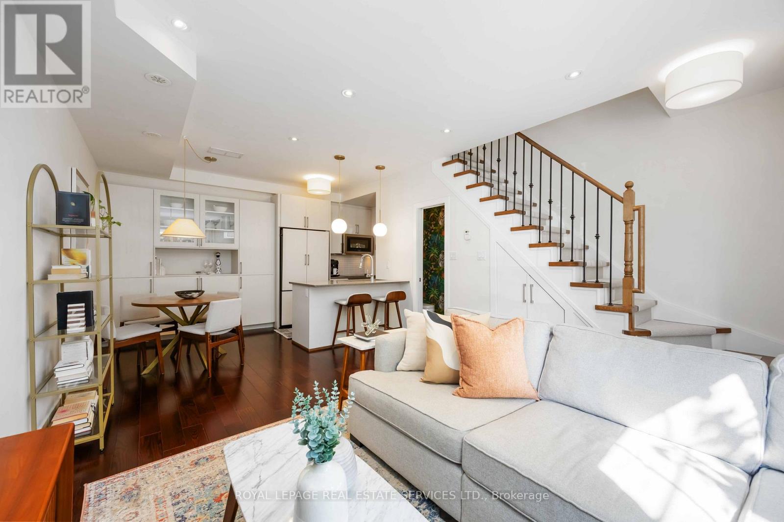 212 Brandon Avenue, Toronto, Ontario  M6H 0C5 - Photo 9 - W12451834