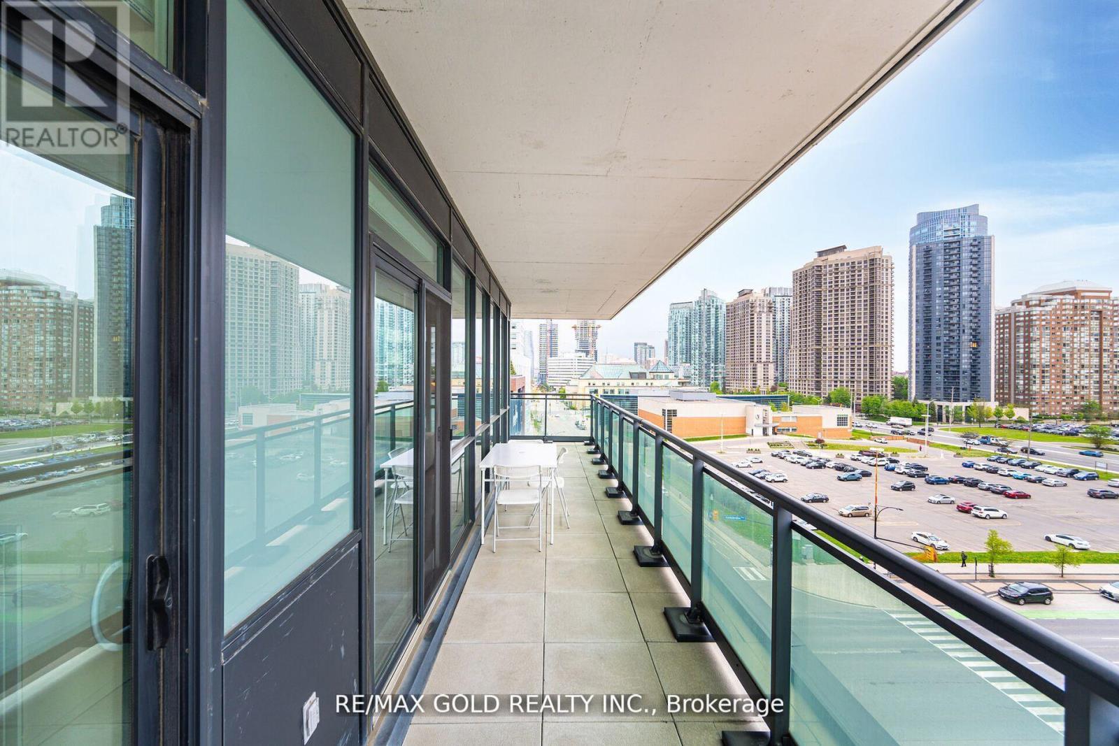 607 - 4070 Confederation Parkway, Mississauga (City Centre), Ontario  L5B 0E9 - Photo 16 - W12451853