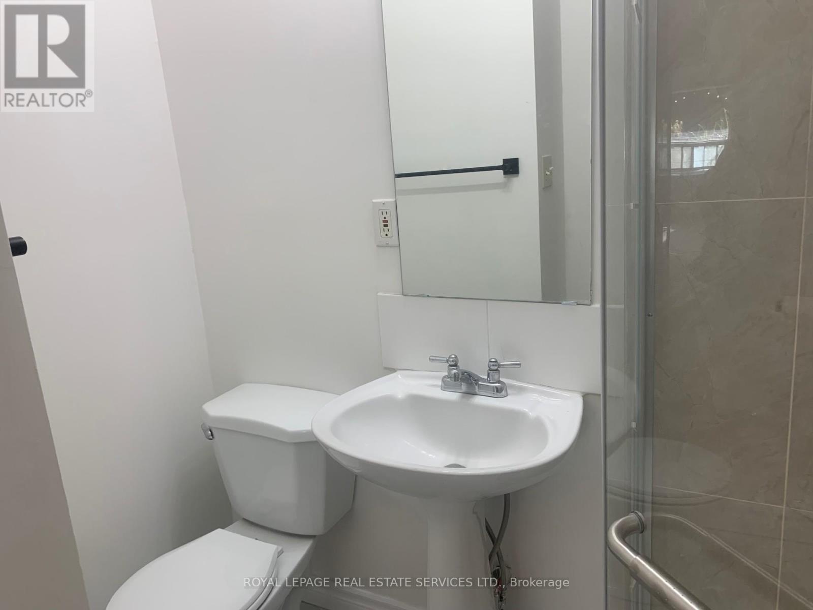 Main - 591 Concord Avenue, Toronto, Ontario  M6H 2R2 - Photo 8 - W12451857