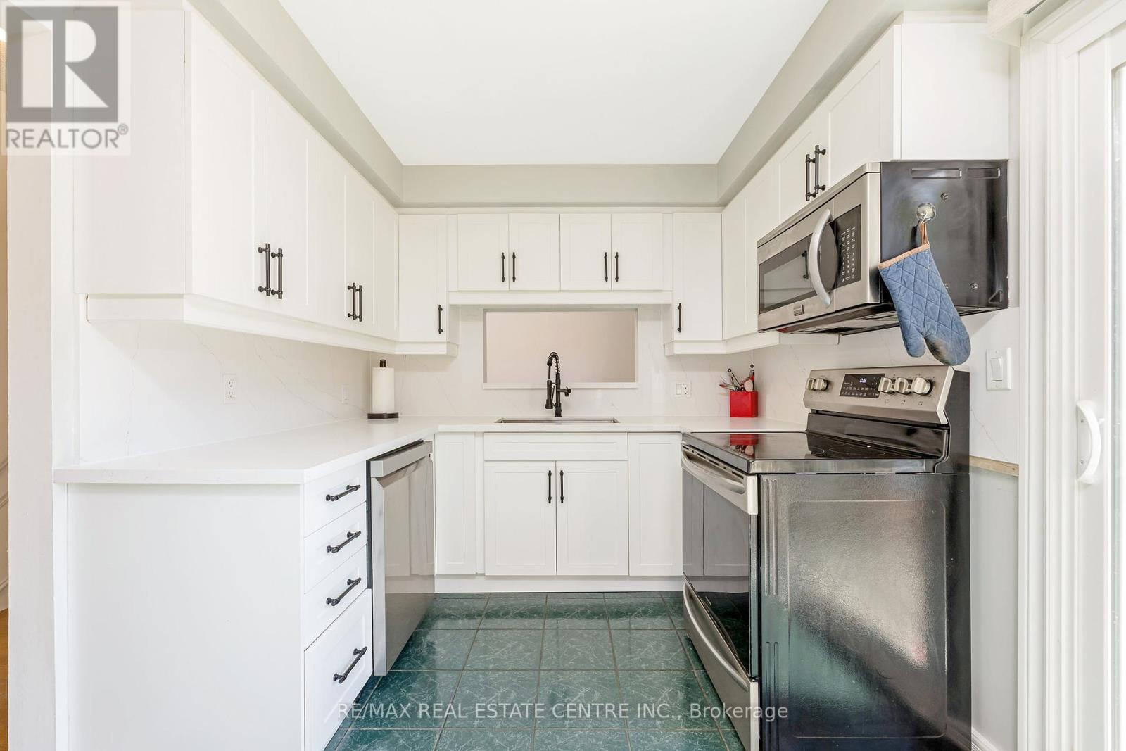 41 - 7080 Copenhagen Road, Mississauga (Meadowvale), Ontario  L5N 2C9 - Photo 6 - W12451864