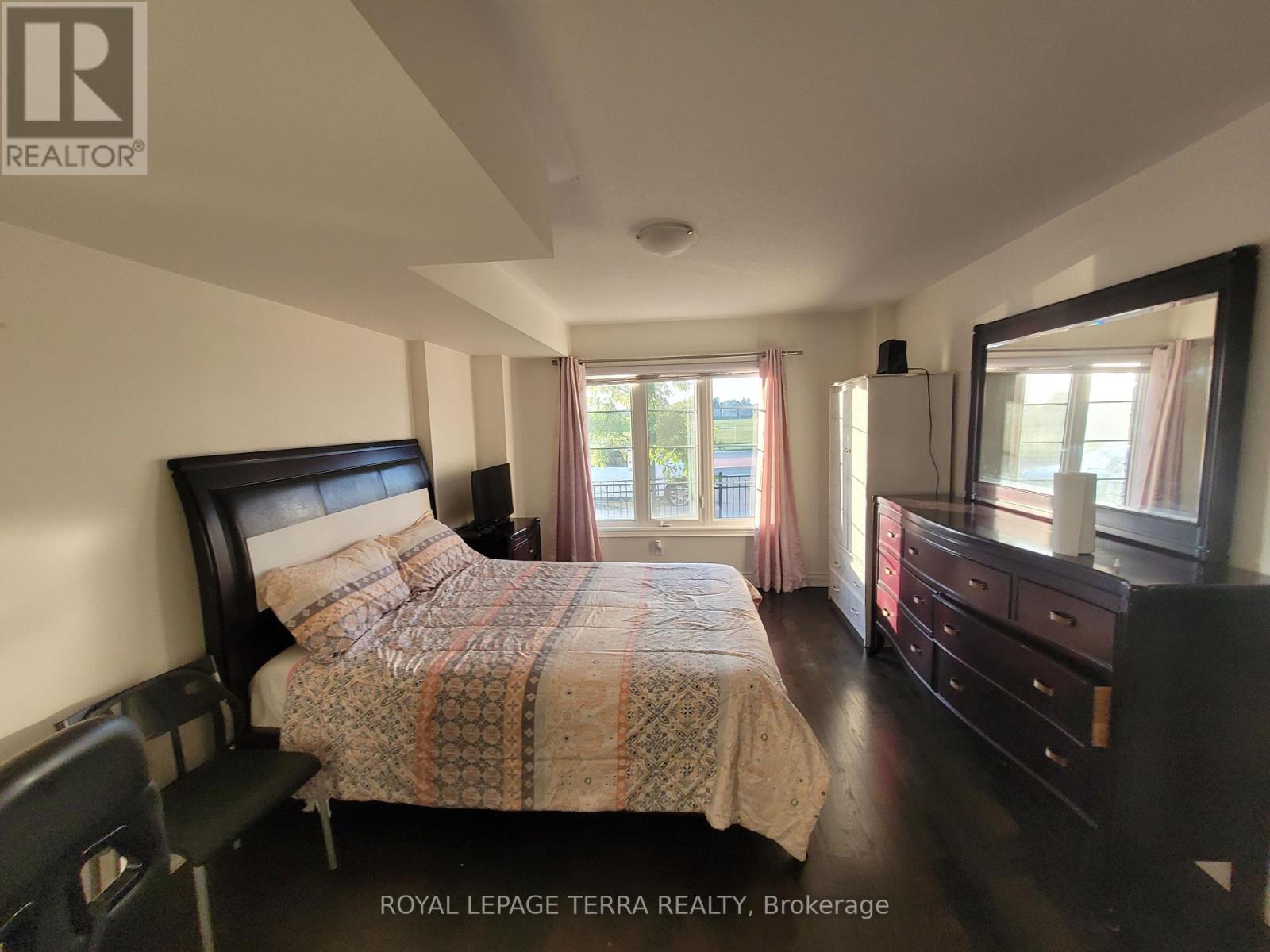 LOWER LEVEL 1 BED ROOM - 8694 FINANCIAL DRIVE, Brampton, Ontario