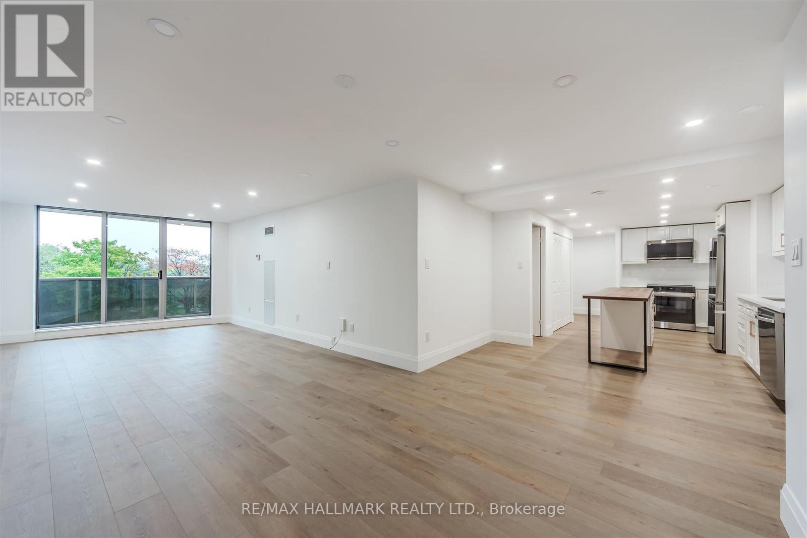 406 - 299 Mill Road, Toronto, Ontario  M9C 4V9 - Photo 17 - W12451892