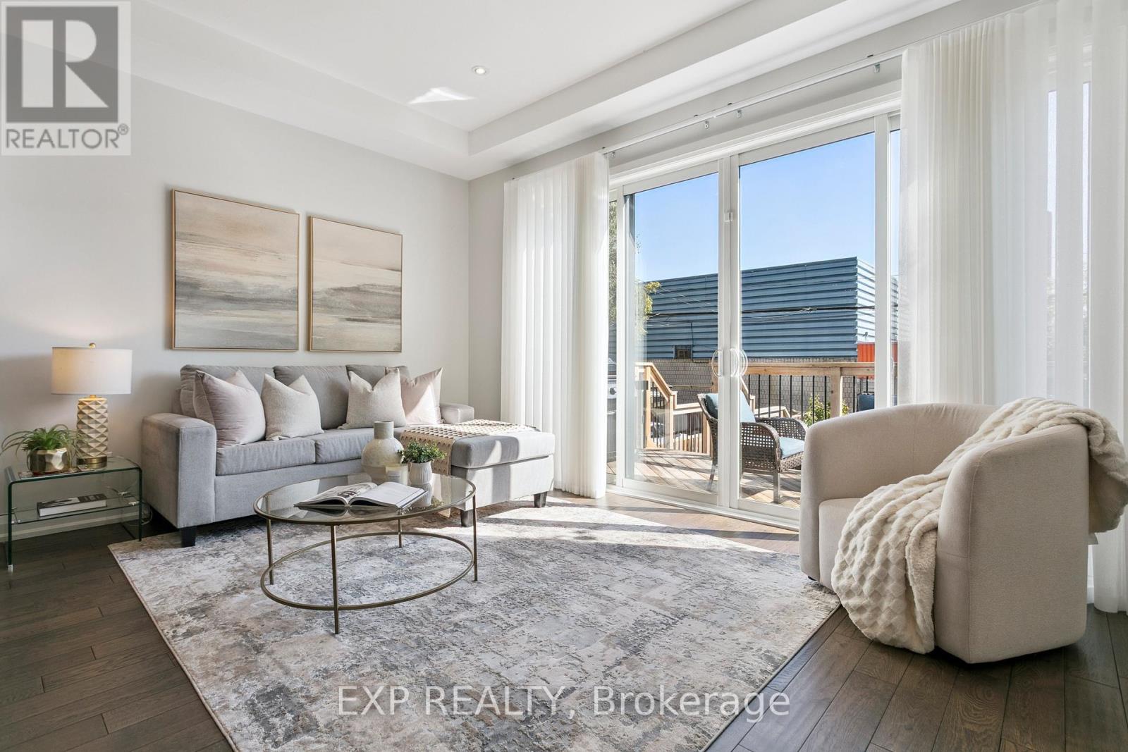 105 Twenty Second Street, Toronto, Ontario  M8V 3M5 - Photo 14 - W12451923