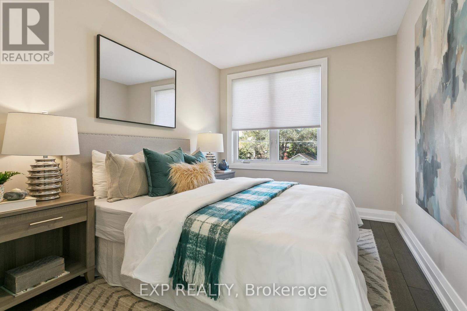 105 Twenty Second Street, Toronto, Ontario  M8V 3M5 - Photo 19 - W12451923