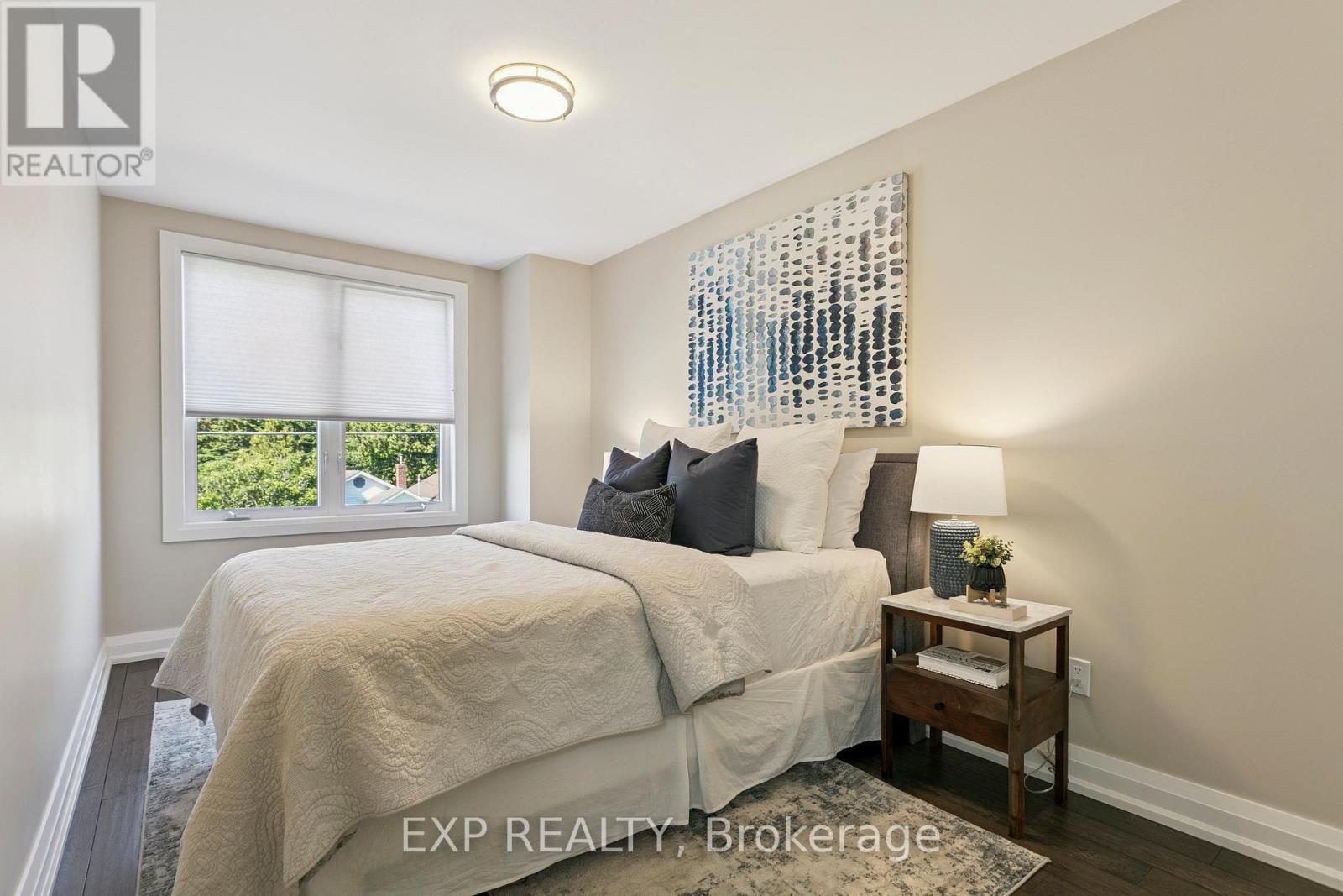 105 Twenty Second Street, Toronto, Ontario  M8V 3M5 - Photo 22 - W12451923