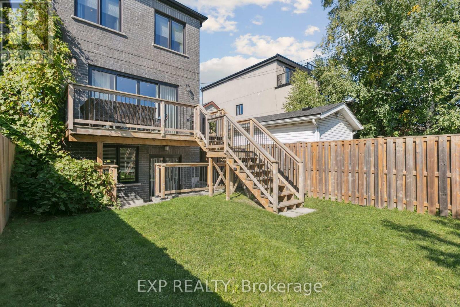 105 Twenty Second Street, Toronto, Ontario  M8V 3M5 - Photo 41 - W12451923