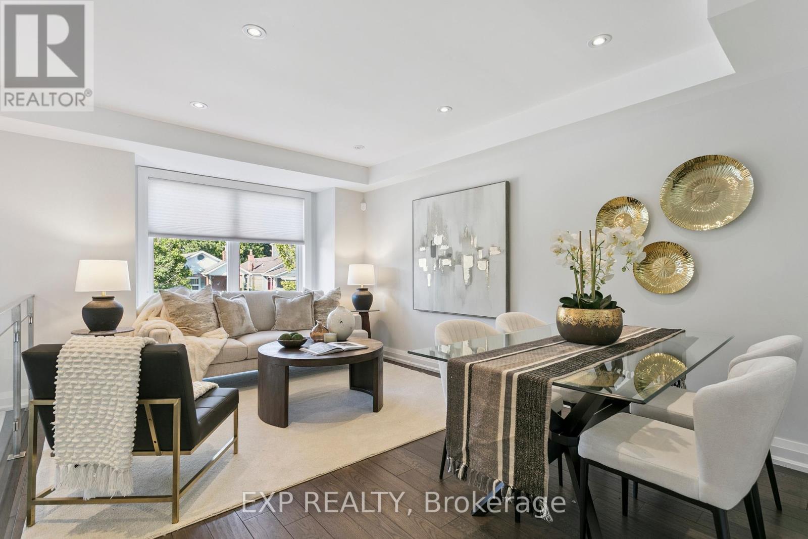 105 Twenty Second Street, Toronto, Ontario  M8V 3M5 - Photo 6 - W12451923
