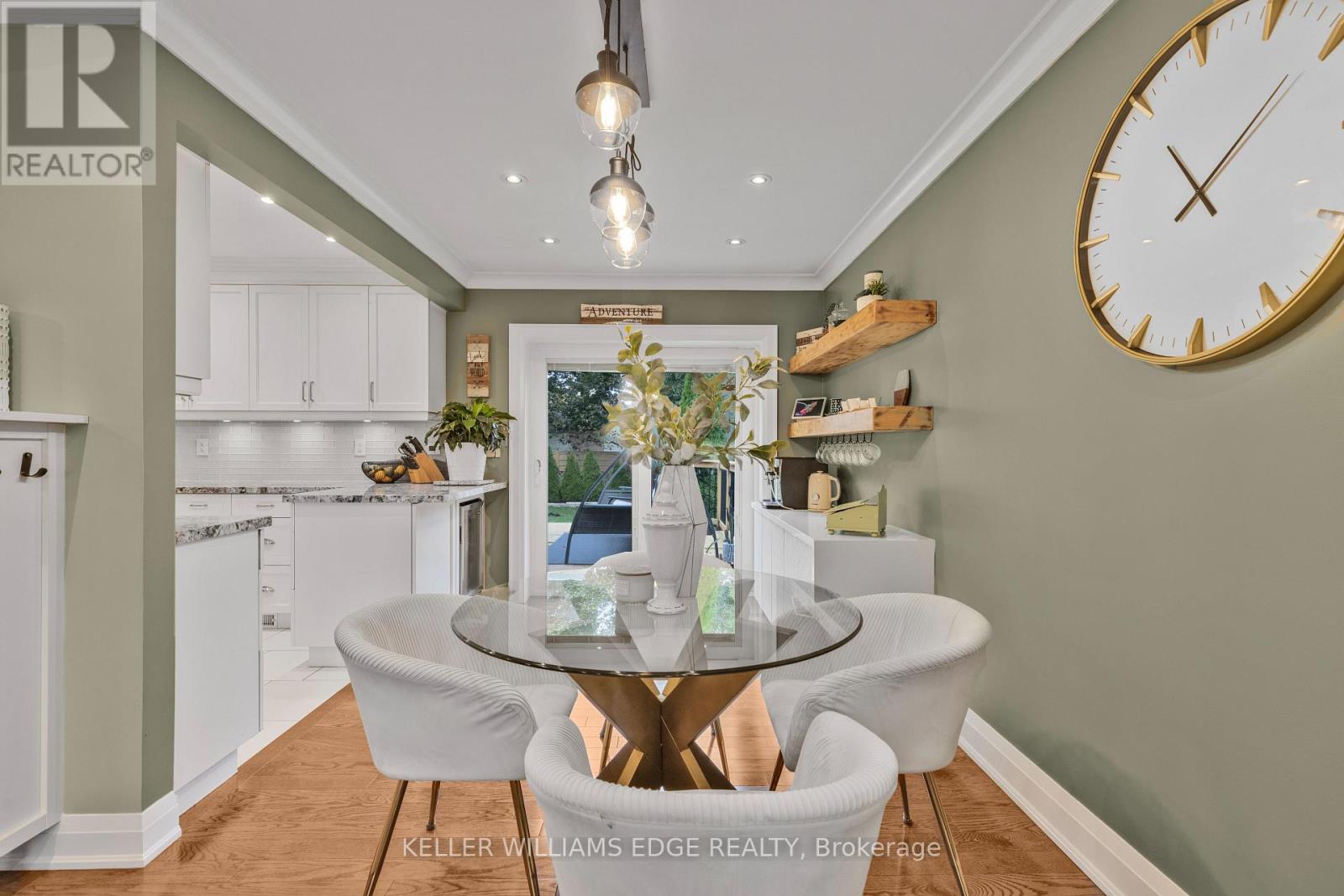 2517 Constable Road, Mississauga (Clarkson), Ontario  L5J 1V9 - Photo 13 - W12451933