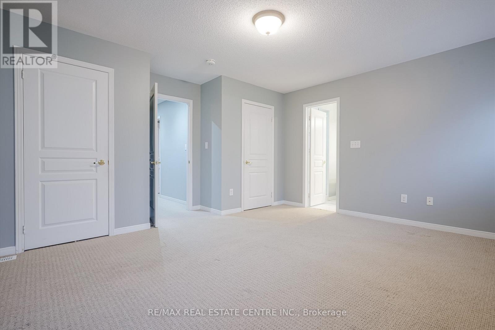 3057 Janice Drive, Oakville, Ontario  L6M 0S6 - Photo 21 - W12451938