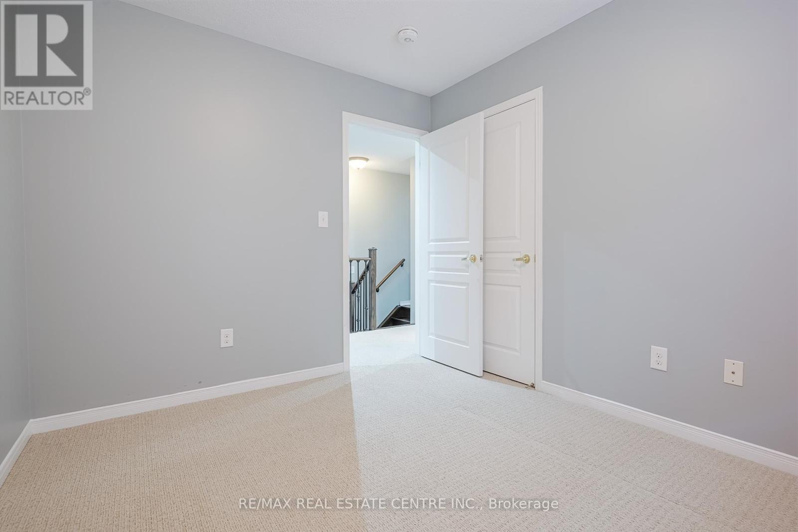 3057 Janice Drive, Oakville, Ontario  L6M 0S6 - Photo 26 - W12451938