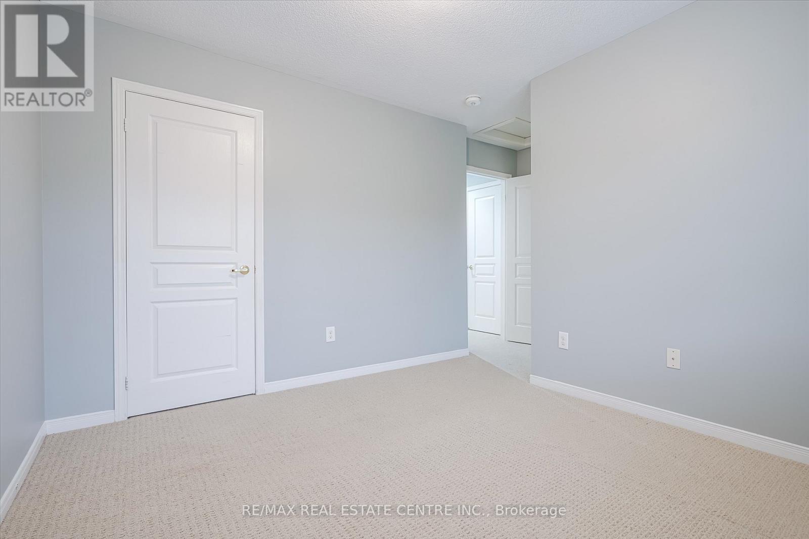 3057 Janice Drive, Oakville, Ontario  L6M 0S6 - Photo 29 - W12451938
