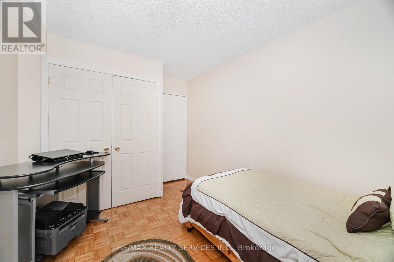 108 - 3 Lisa Street, Brampton, Ontario  L6T 4A2 - Photo 24 - W12451943