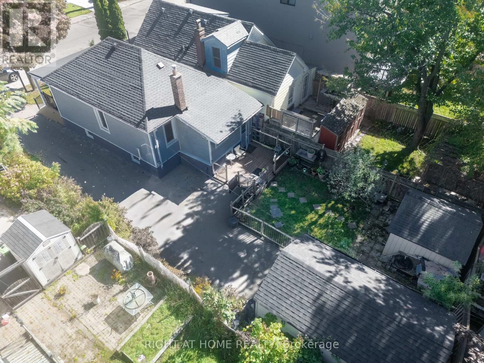 26 Sixteenth Street, Toronto, Ontario  M8V 3J8 - Photo 37 - W12451945