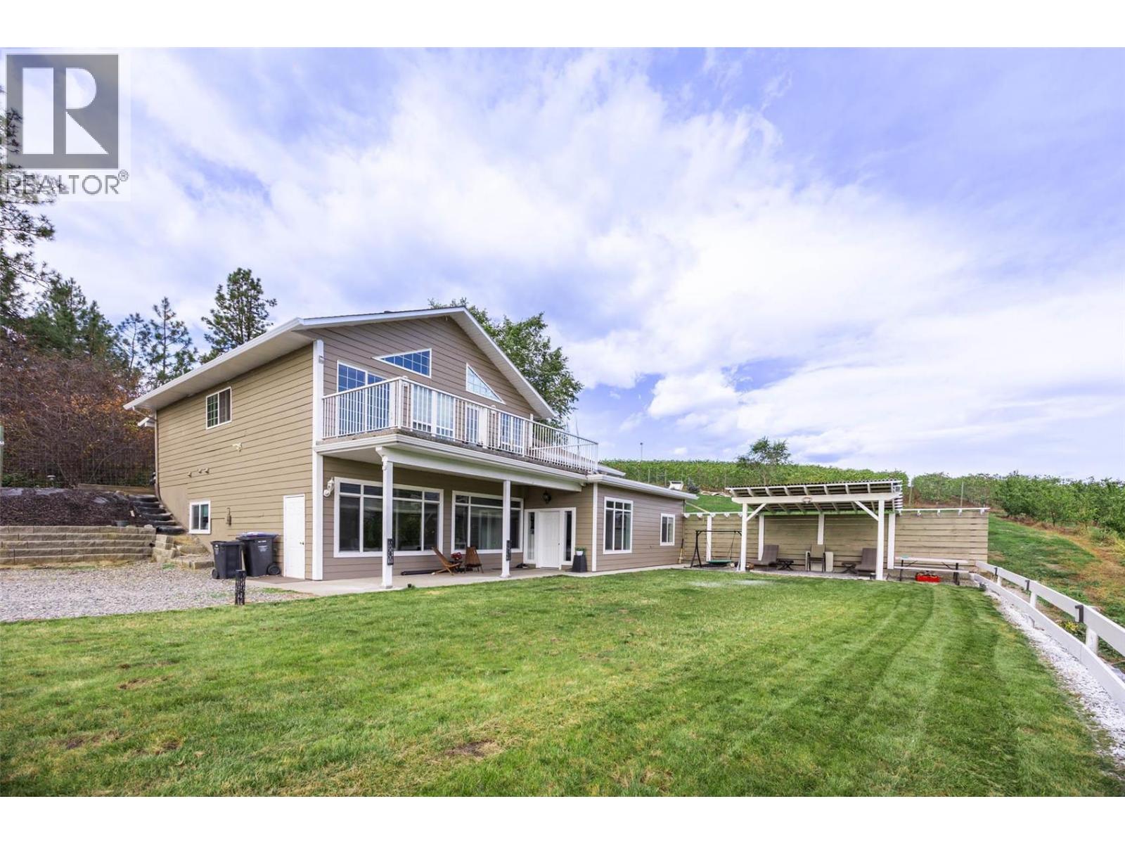 11938 Oceola Road Lake Country Photo 3