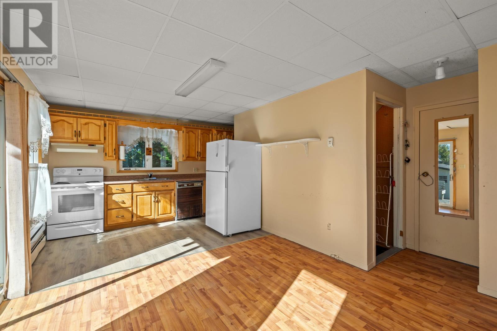 42 West Street, Georgetown, Prince Edward Island  C0A 1L0 - Photo 7 - 202525430