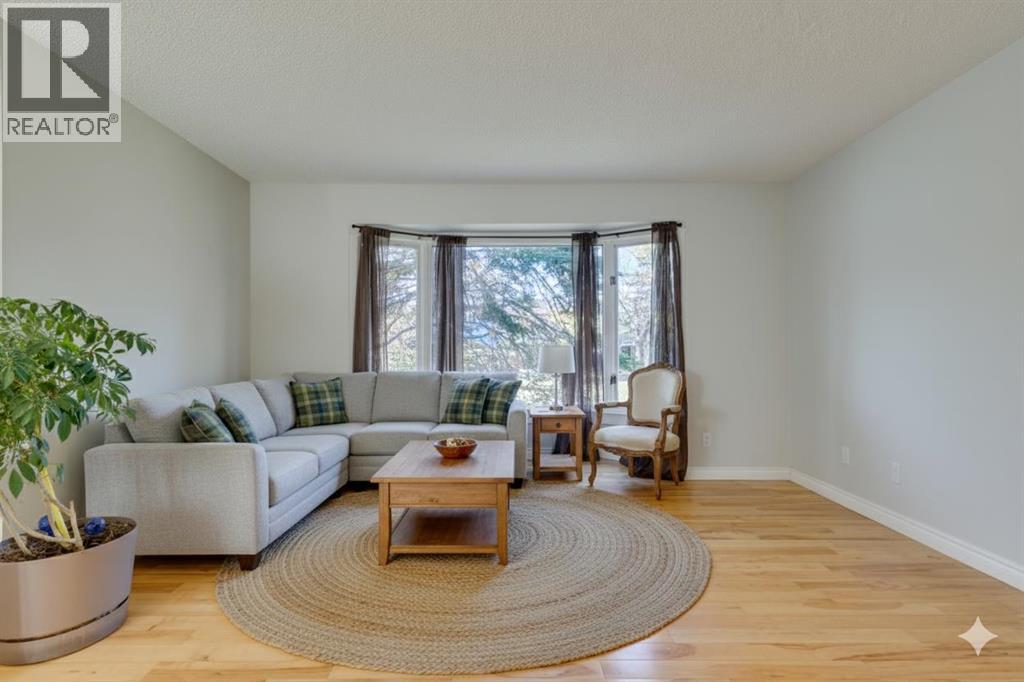 108 Sunbank Way Se, Calgary, Alberta  T2X 2B6 - Photo 6 - A2262950