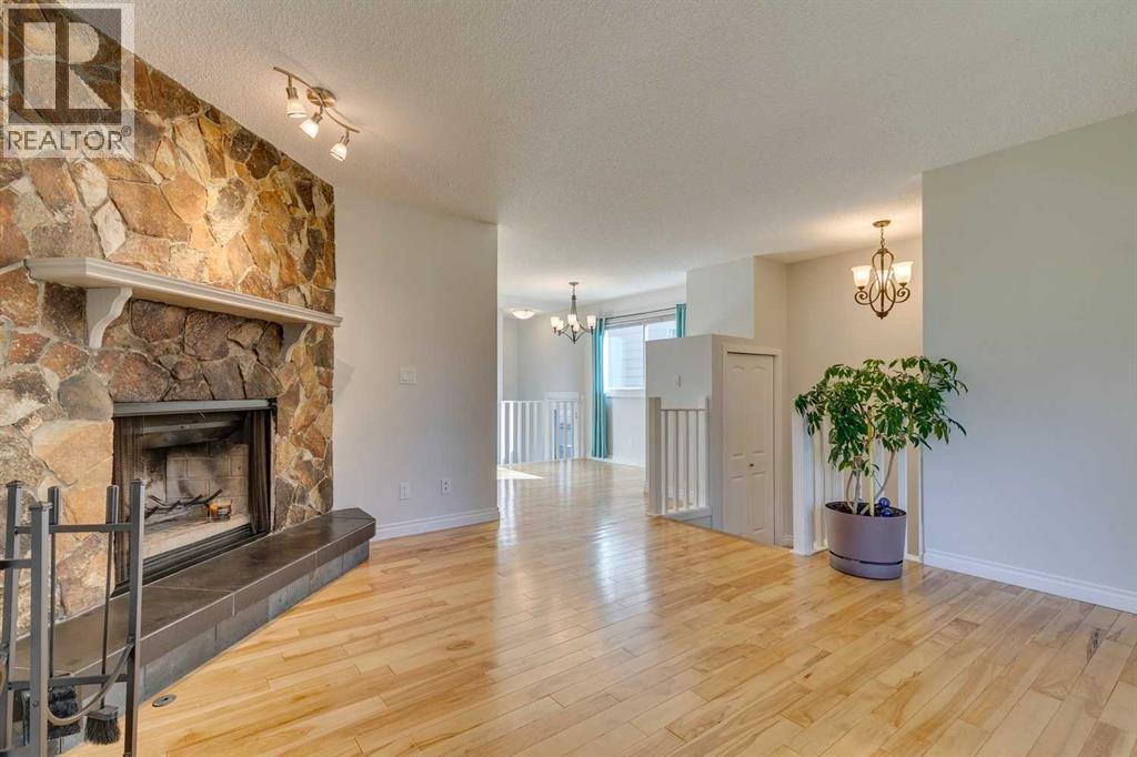 108 Sunbank Way Se, Calgary, Alberta  T2X 2B6 - Photo 8 - A2262950